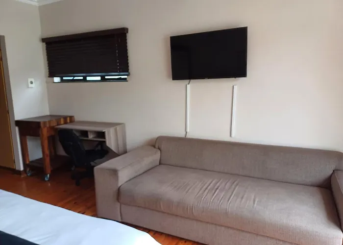 Guest House On Keam